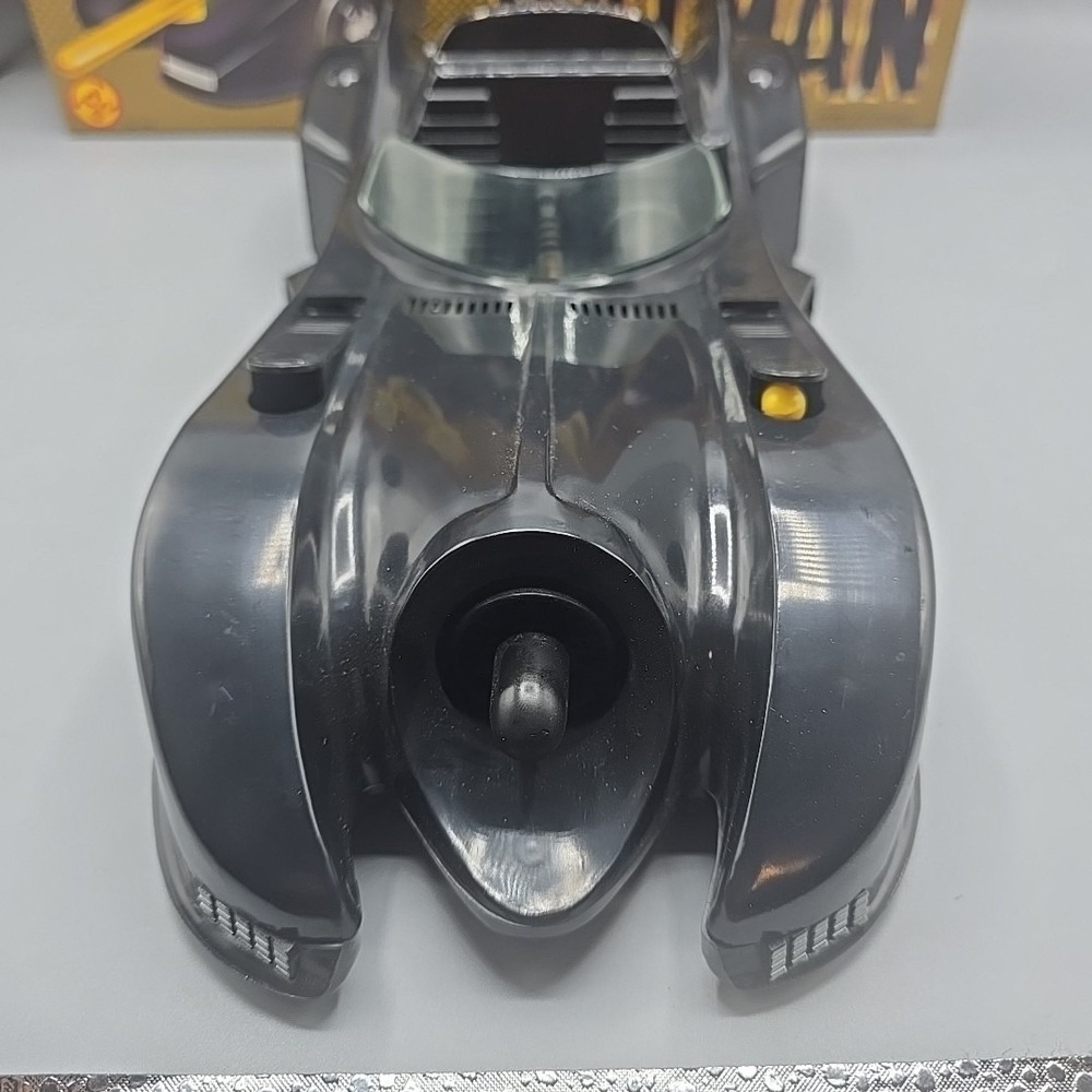 1989 Toy Biz Batman Batmobile w/ Rocket Launcher + Armor Cocoon & Box - Picture 6 of 16